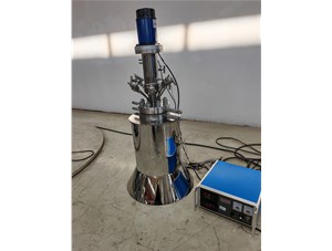 1L高溫不銹鋼襯鈦電加熱實驗釜已完工發往南京
