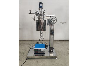 0.5L高壓不銹鋼襯鈦手動升降電加熱實驗釜已完工發往河北