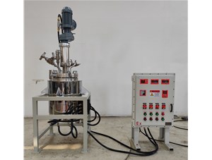 10L不銹鋼襯鈦油浴電加熱實驗釜已完工發往中國臺灣